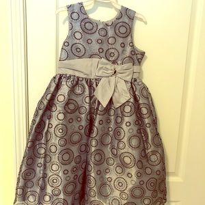 Very beautiful party dress.